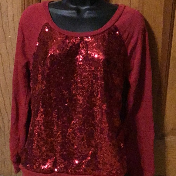 Red Red Ruby!❤️ - Picture 2 of 4